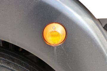 �й����� HOWO TX 250���� 4X2 9.6����ʽ�ػ���(����)(ZZ5187XXYN711GF1L)ͼƬ