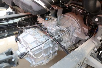 �й����� HOWO TX 250���� 4X2 9.6����ʽ�ػ���(����)(ZZ5187XXYN711GF1L)ͼƬ