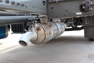 �й����� HOWO TX 250���� 4X2 9.6����ʽ�ػ���(����)(ZZ5187XXYN711GF1L)ͼƬ