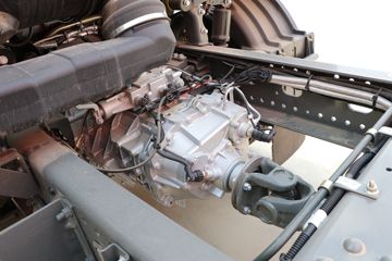 �й����� HOWO TX 250���� 4X2 9.6����ʽ�ػ���(����)(ZZ5187XXYN711GF1L)ͼƬ