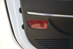 欧铃汽车 V5尊享版 1.6L 122马力 汽油 4.005米单排厢式轻卡(国六)(ZB5032XXYVDD2L)