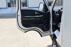 欧铃汽车 V5尊享版 1.6L 122马力 汽油 4.005米单排厢式轻卡(国六)(ZB5032XXYVDD2L)