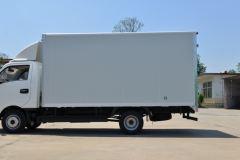 欧铃汽车 V5尊享版 1.6L 122马力 汽油 4.005米单排厢式轻卡(国六)(ZB5032XXYVDD2L)