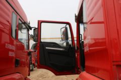 陕汽重卡 德龙新M3000 460马力 6X4牵引车(国六)(SX4259MD4Q1)