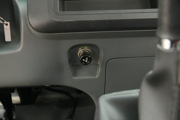 ���� ˧��Q6 130���� 4.18�׵��������Ῠ(����)ͼƬ