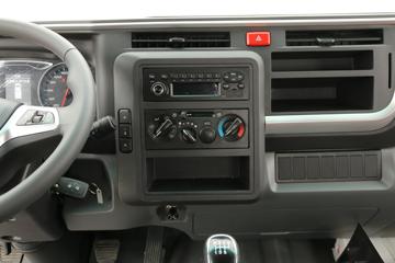 ���� ˧��Q6 130���� 4.18�׵��������Ῠ(����)ͼƬ