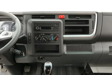 ���� ˧��Q6 130���� 4.18�׵��������Ῠ(����)ͼƬ