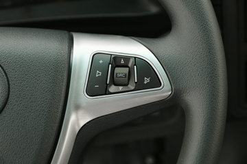 ���� ˧��Q6 130���� 4.18�׵��������Ῠ(����)ͼƬ