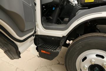 ���� ˧��Q6 130���� 4.18�׵��������Ῠ(����)ͼƬ