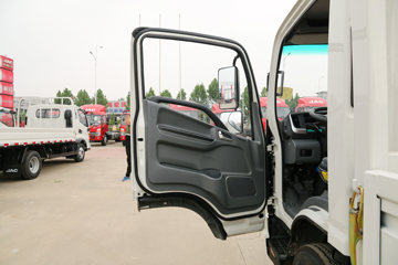 ���� ˧��Q6 130���� 4.18�׵��������Ῠ(����)ͼƬ