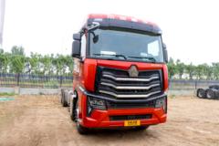 中国重汽 HOWO MAX 460马力 8X4 9.55米翼开启厢式载货车(国六)(ZZ5317XYKV446KF1)