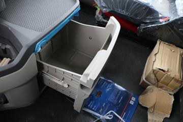 �й����� HOWO MAX 460���� 8X4 9.55����������ʽ�ػ���(����)ͼƬ