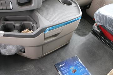 �й����� HOWO MAX 460���� 8X4 9.55����������ʽ�ػ���(����)ͼƬ
