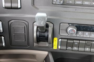 �й����� HOWO MAX 460���� 8X4 9.55����������ʽ�ػ���(����)ͼƬ