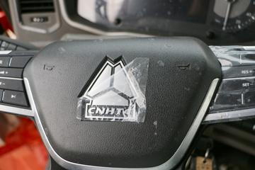�й����� HOWO MAX 460���� 8X4 9.55����������ʽ�ػ���(����)ͼƬ