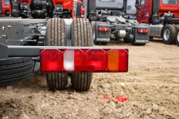 �й����� HOWO MAX 460���� 8X4 9.55����������ʽ�ػ���(����)ͼƬ