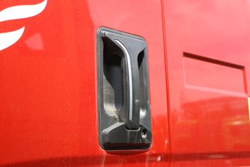 �������� 7ϵ 220���� 4X2 3.8���Ű���ж��(����)ͼƬ