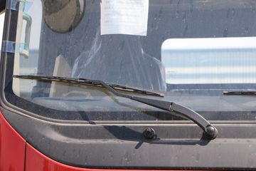 �������� 7ϵ 220���� 4X2 3.8���Ű���ж��(����)ͼƬ