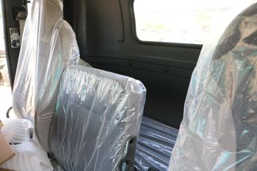 �������� 7ϵ 220���� 4X2 3.8���Ű���ж��(����)ͼƬ