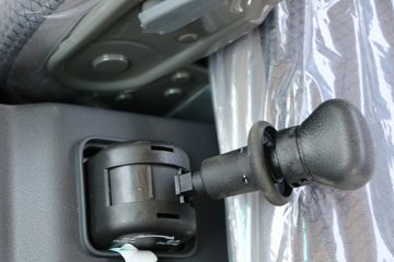 �������� 7ϵ 220���� 4X2 3.8���Ű���ж��(����)ͼƬ