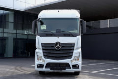 奔驰 新Actros重卡 450马力 4X2 牵引车(型号1845 LS)(国六)