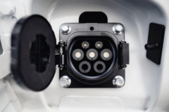SRM鑫源 新海狮EV 2021款舒适型 4.5米纯电动多用途乘用车41.86kWh