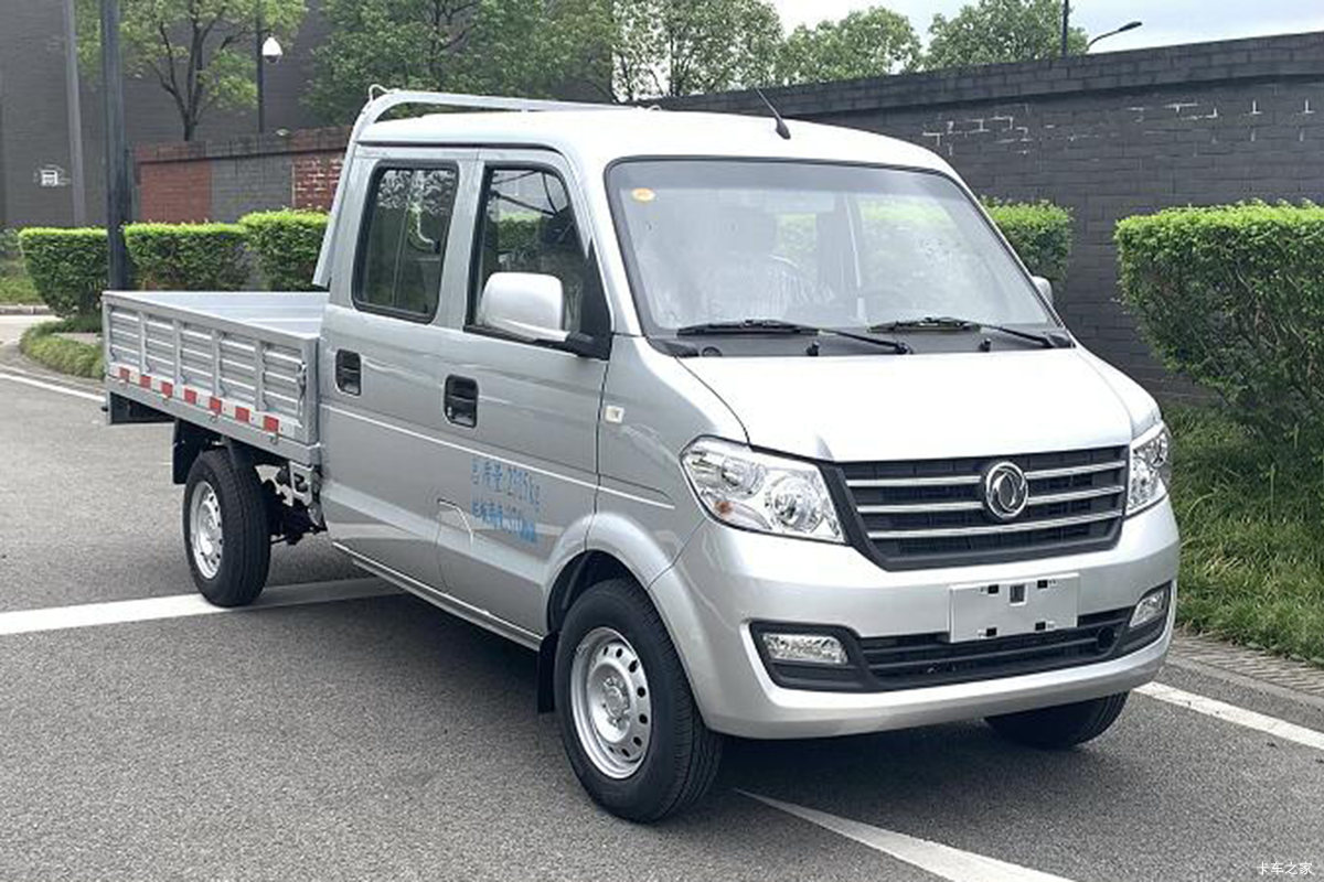 东风小康 C32S 2022款 LV1 1.6L 122马力 汽油 2.51米双排栏板微卡(国六)