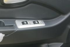 凯马汽车 锐航X1 2.0L 133马力 汽油 4X2 3.95米单排栏板微卡(KMC1039QA318D6)