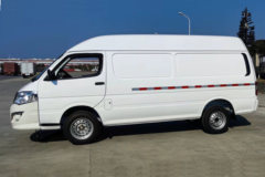 南京金龙 开沃新款D10 2022款 3.2T 2座 5.3米纯电动厢式运输车41.86kWh