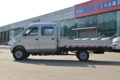 小霸王W08载货车限时促销中 优惠0.15万