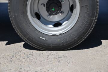 ���� �������� 156���� 4X2 3.735����س�(����)ͼƬ
