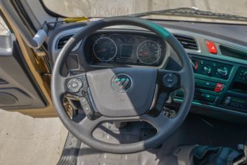 ���� �����Ʒ� 230���� 6.8���Ű������ػ���(����)ͼƬ