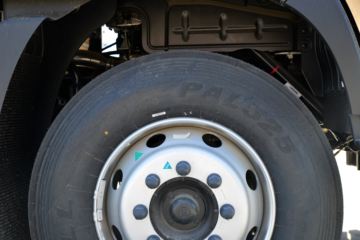 ���� �����Ʒ� 230���� 6.8���Ű������ػ���(����)ͼƬ
