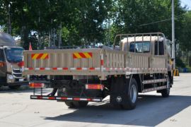 奥铃大黄蜂&nbsp;载货车上装                                                图片