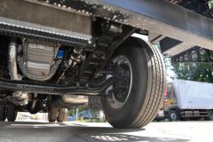 福田 奥铃大黄蜂 Home版 230马力 6.8米排半仓栅式载货车(国六)(BJ5186CCYLPFK-AD1)