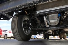 福田 奥铃大黄蜂 Home版 230马力 6.8米排半仓栅式载货车(国六)(BJ5186CCYLPFK-AD1)
