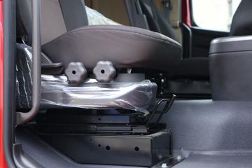 �ִ����ó� ��һ�������ؿ� 540���� 6X4 AMT�Զ���ǣ����(����)(2.846�ٱ�)(CHM4250KPQ46T)ͼƬ