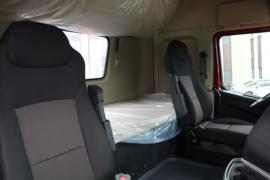 新一代创虎&nbsp;牵引车驾驶室                                               图片