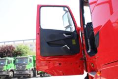 中国重汽HOWO TH7 540马力 8X4 8米自卸车(国六)(ZZ3317V446HF1)