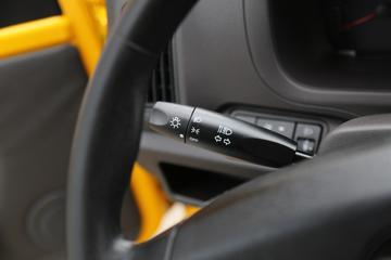 ���� ����V1 С��¹ 1.3L 91���� ���� 2.05��˫������΢��(����)(BJ1020V2AV5-04)ͼƬ