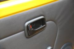 福田 祥菱V1 小财鹿 1.3L 91马力 汽油 2.05米双排栏板微卡(国六)(BJ1020V2AV5-04)