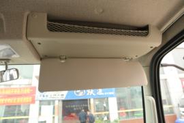 领途 载货车驾驶室                                               图片