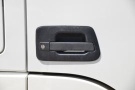 欧曼GTL&nbsp;牵引车外观                                                图片