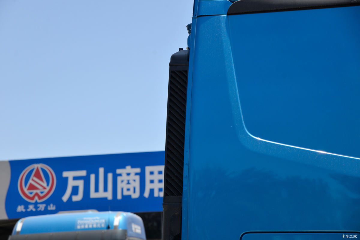  ŷGTL   460 6X4 ǣ()(400)(BJ4259Y6DHL-14)                                                