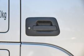 欧曼EST&nbsp;牵引车外观                                                图片