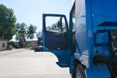 福田 欧曼EST 基本型 490马力 8X4 9.53米AMT自动档栏板载货车(国六)(速比2.867)(BJ1319Y6GRL-01)