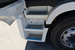 福田 欧曼GTL 基本型 470马力 4X2 AMT自动挡牵引车(国六)(BJ4189Y6ADL-01)