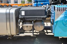 欧曼GTL&nbsp;牵引车底盘                                                图片