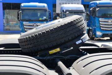  ŷEST  520 6X4 AMTԶǣ()(2.846ٱ)(BJ4259Y6DHL-12)ͼƬ