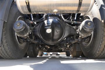  ŷEST  520 6X4 AMTԶǣ()(2.846ٱ)(BJ4259Y6DHL-12)ͼƬ